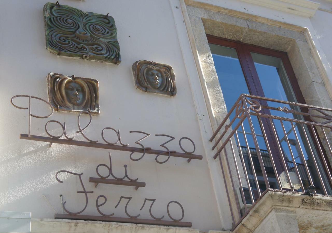 Palazzo Di Ferro Taormina Apartment Exterior photo