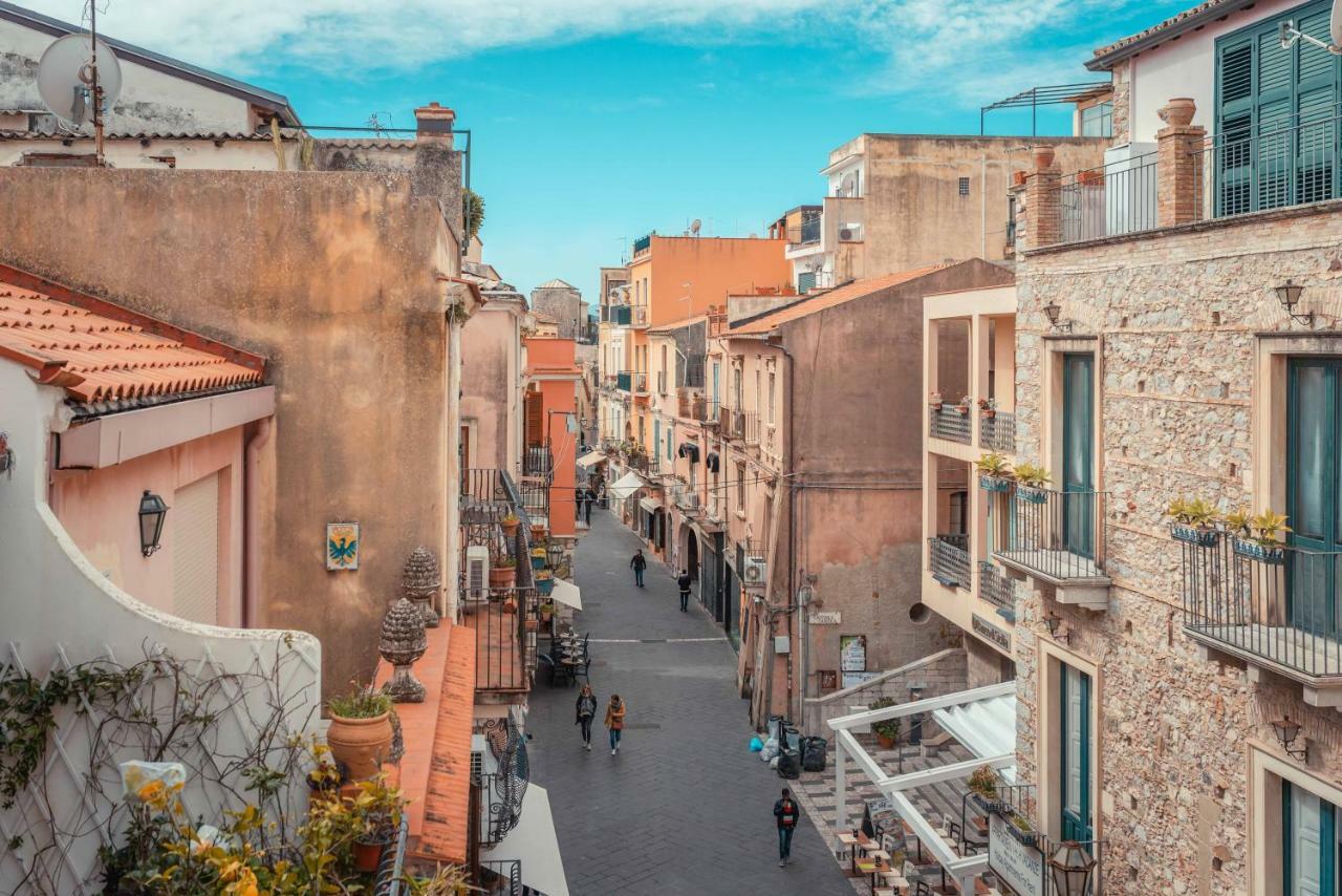 Palazzo Di Ferro Taormina Apartment Exterior photo
